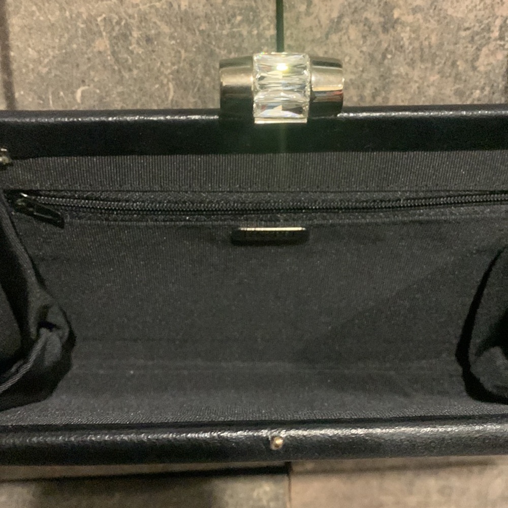 Unipel Designer Clutch from Singapore 🇸🇬 - Picture 7 of 7